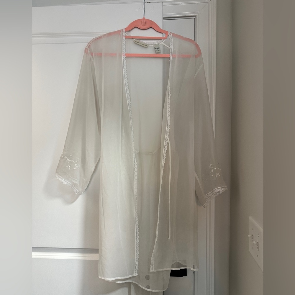 White Lace Robe